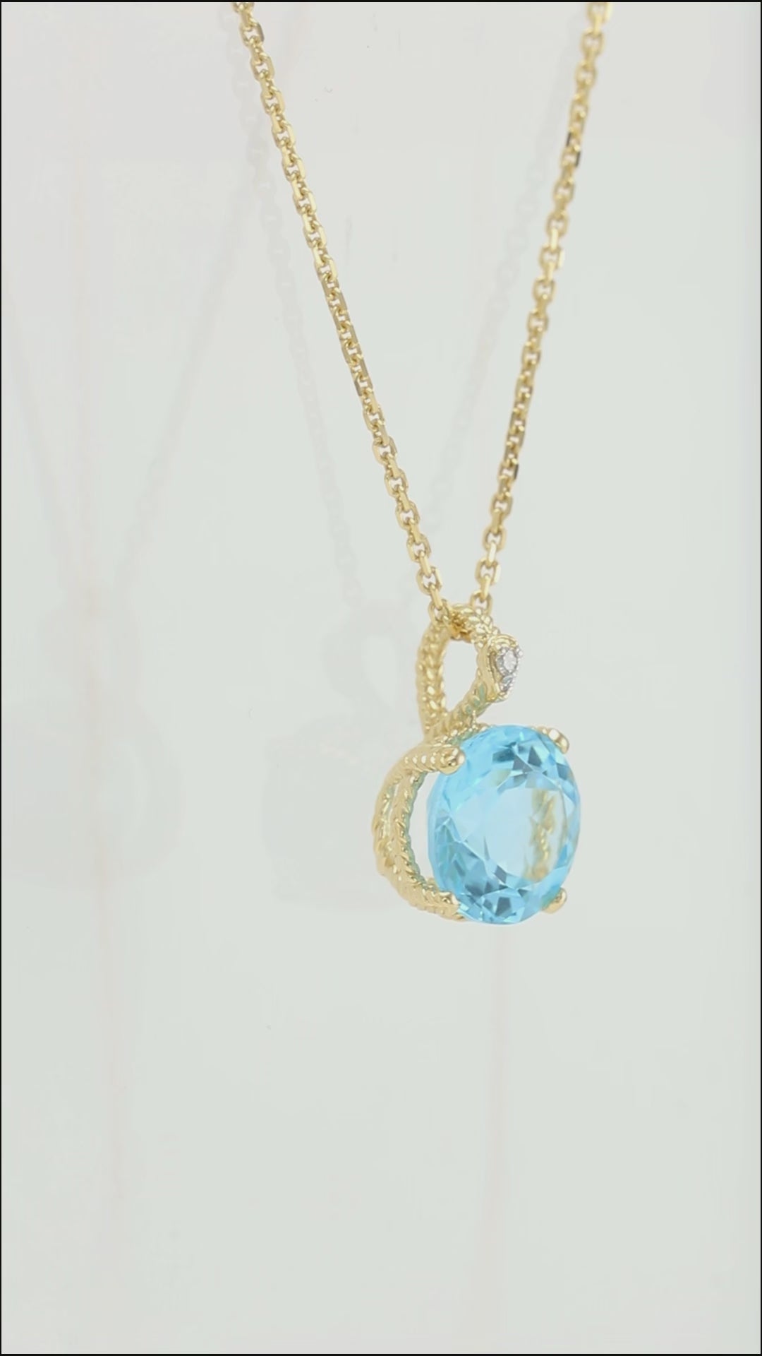 14K ブルーパッショントパーズ & ダイヤモンドY G トップ 天然石 14k Yellow Gold Sky Blue Topaz Gemstone and Diamond Pendant – Tilo