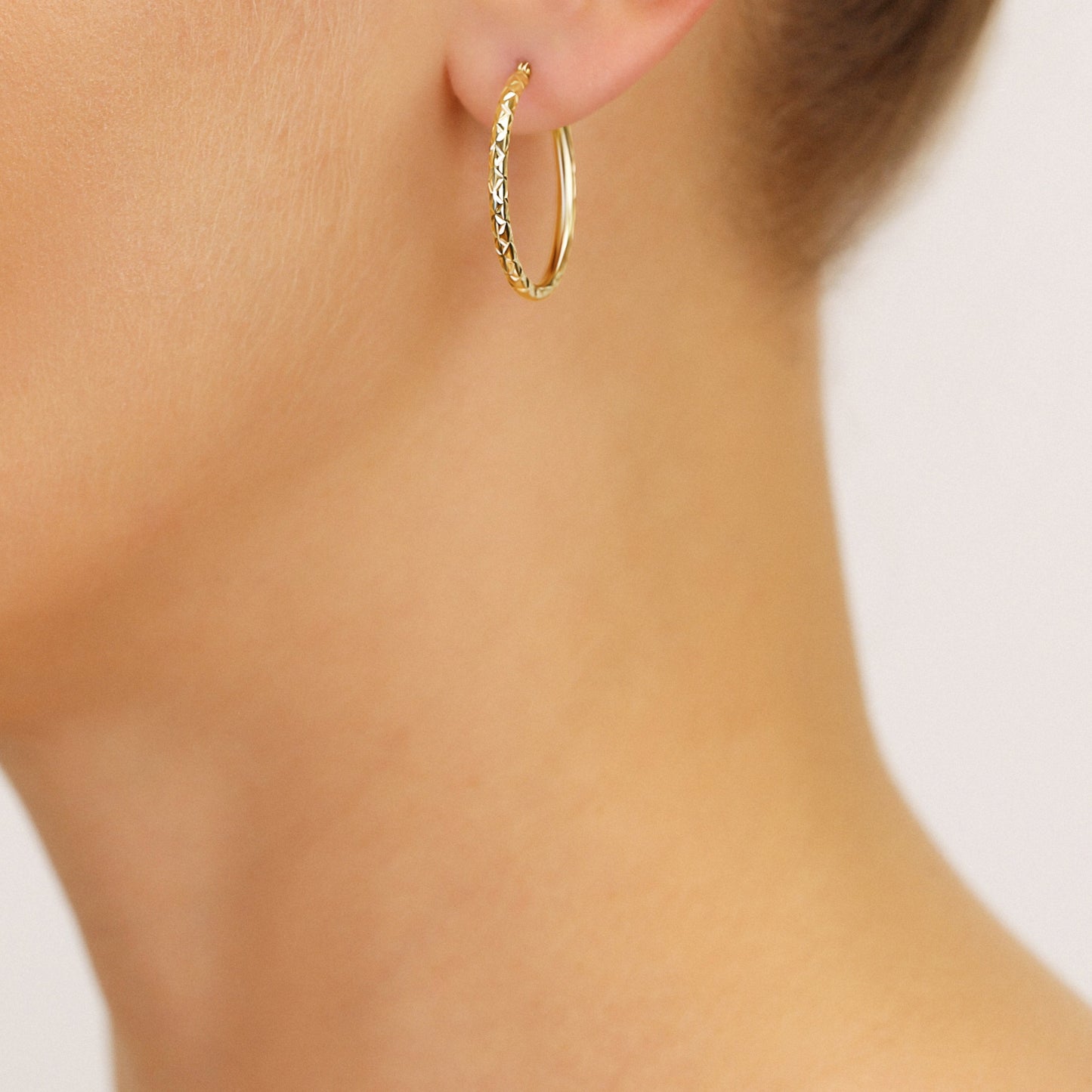 14k Gold X Pattern Diamond Cut Hoop Earrings, 1 Inch