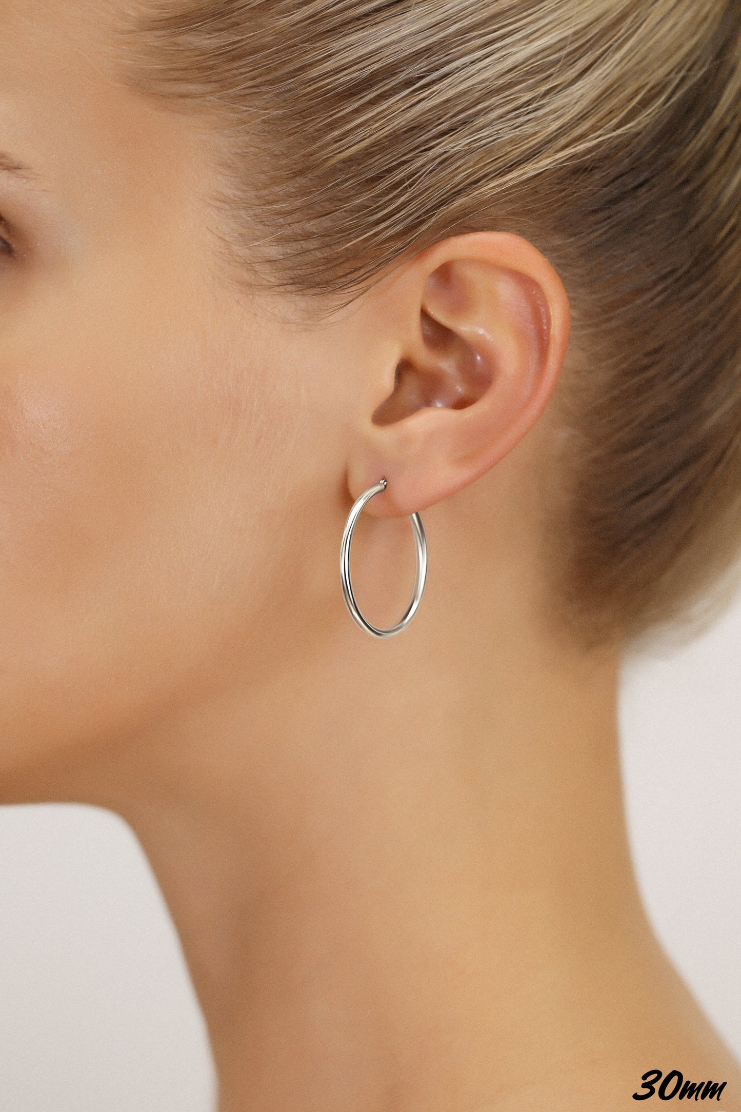14k White Gold Classic Hoop Earrings, 2mm