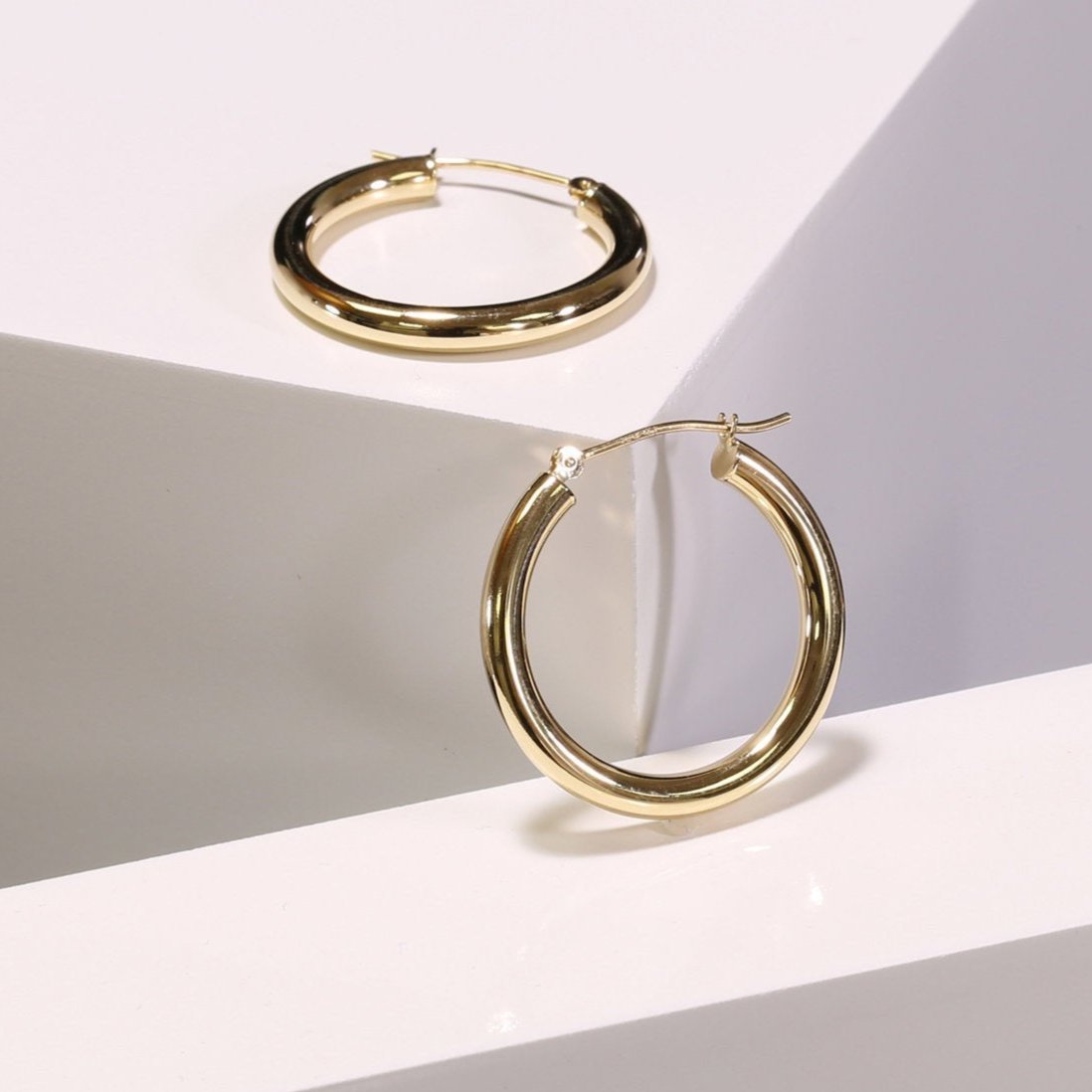 14k Yellow Gold Chunky Hoop Earrings, 3mm Thickness