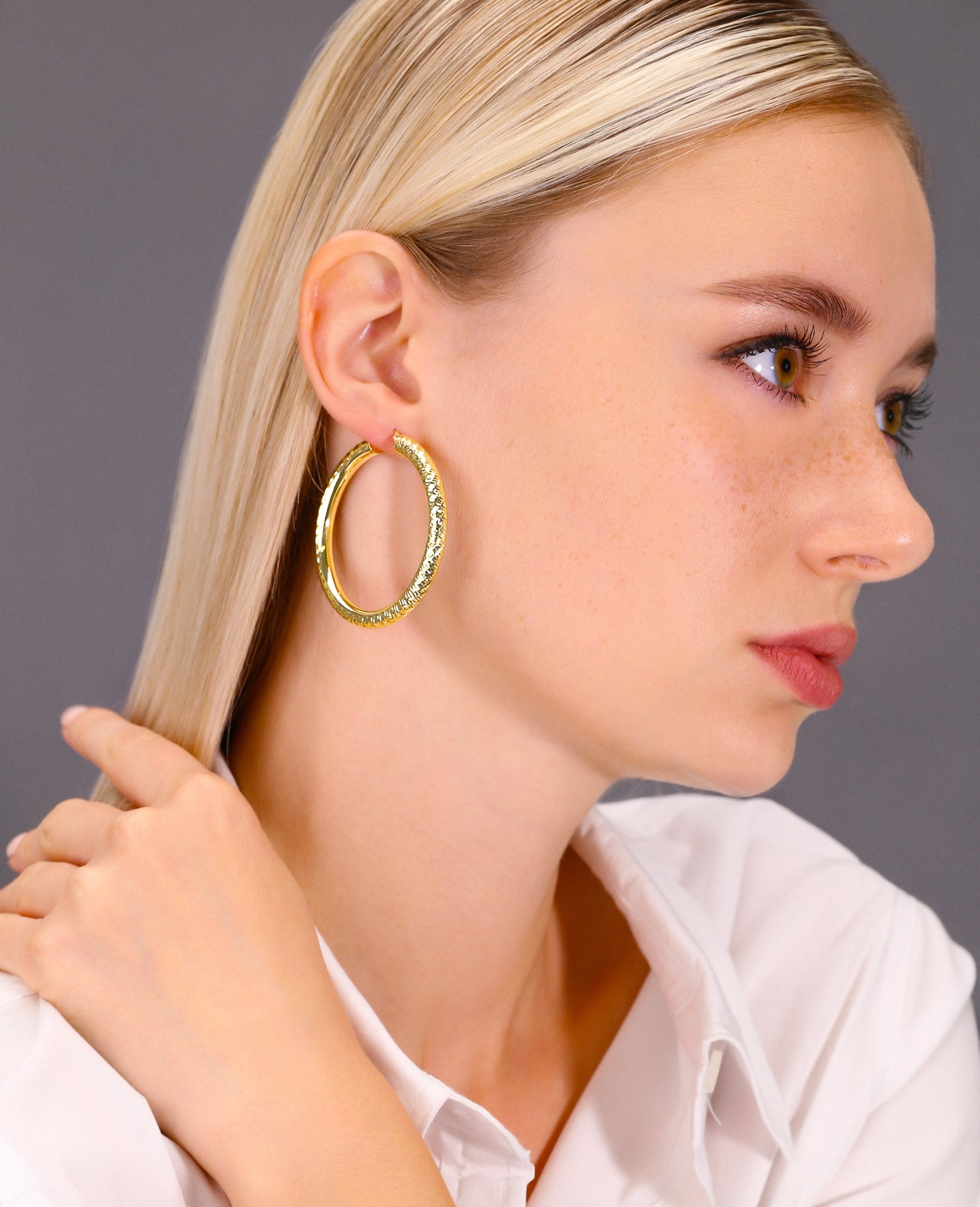 14k Yellow Gold Tornado Diamond Cut Hoop Earrings, 5mm