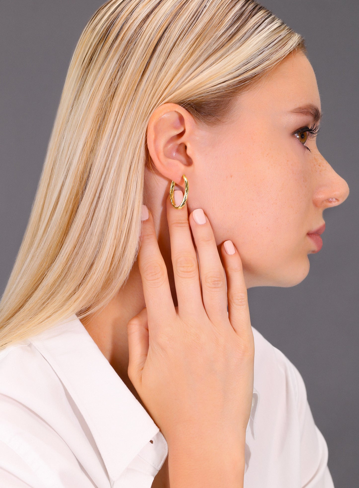 14k Yellow Gold Spiral Oval Hoop Earrings