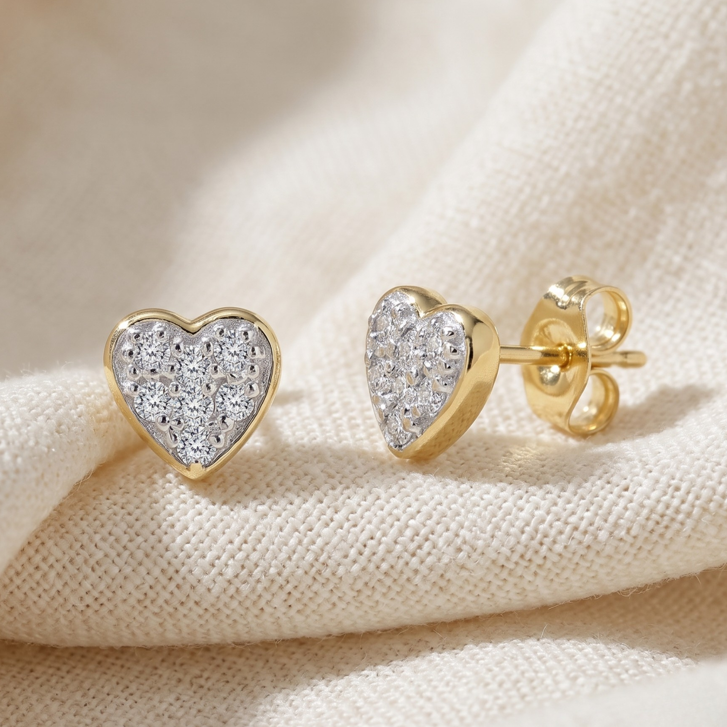 14K Yellow Gold Natural Diamond Heart Stud Earrings, 0.12ctw