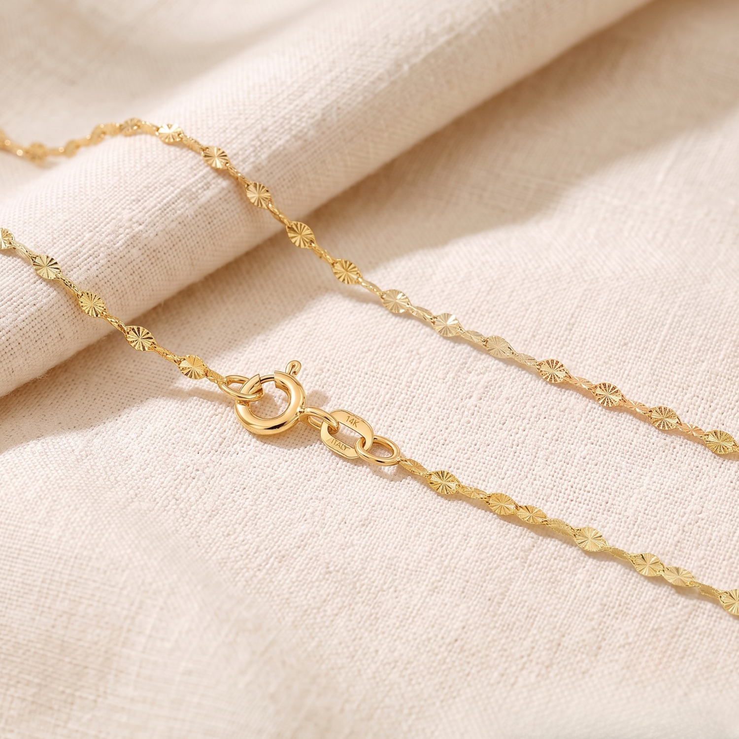 14K Yellow Gold Diamond-Cut Mirror Chain Necklace