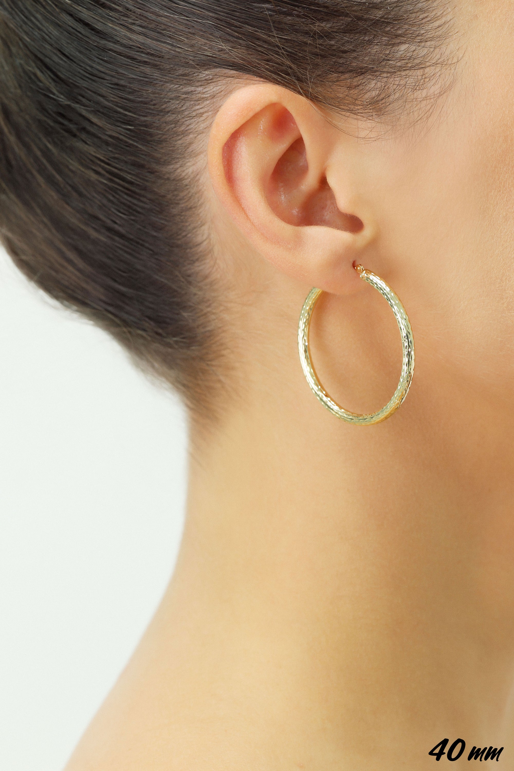 14k Yellow Gold Hand Engraved Round Hoop Earrings, Full Diamond-cut, 3mm Thin