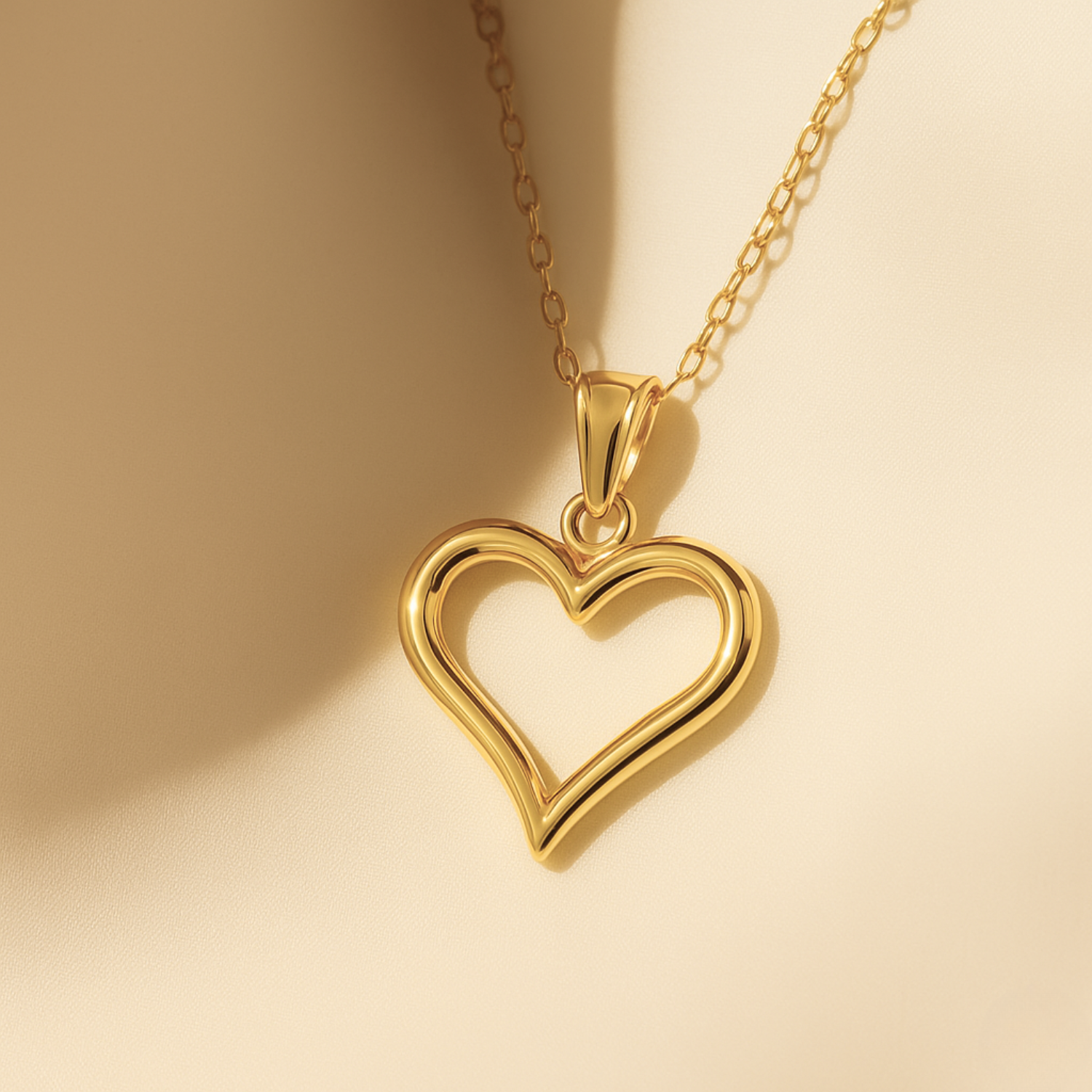 14K Yellow Gold Classic Heart Pendant, With 18&quot; Cable Chain Necklace