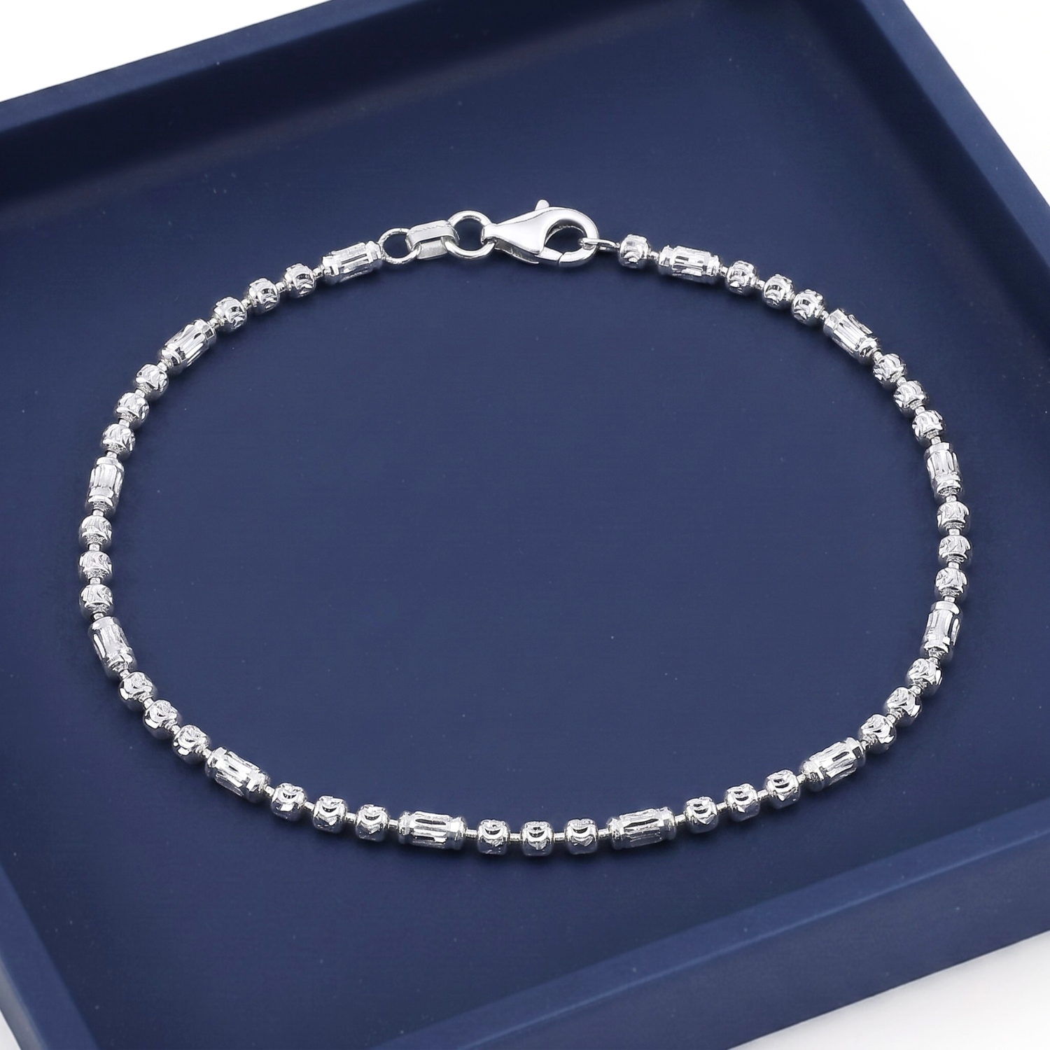 Sterling Silver Diamond-Cut Bead Bracelet