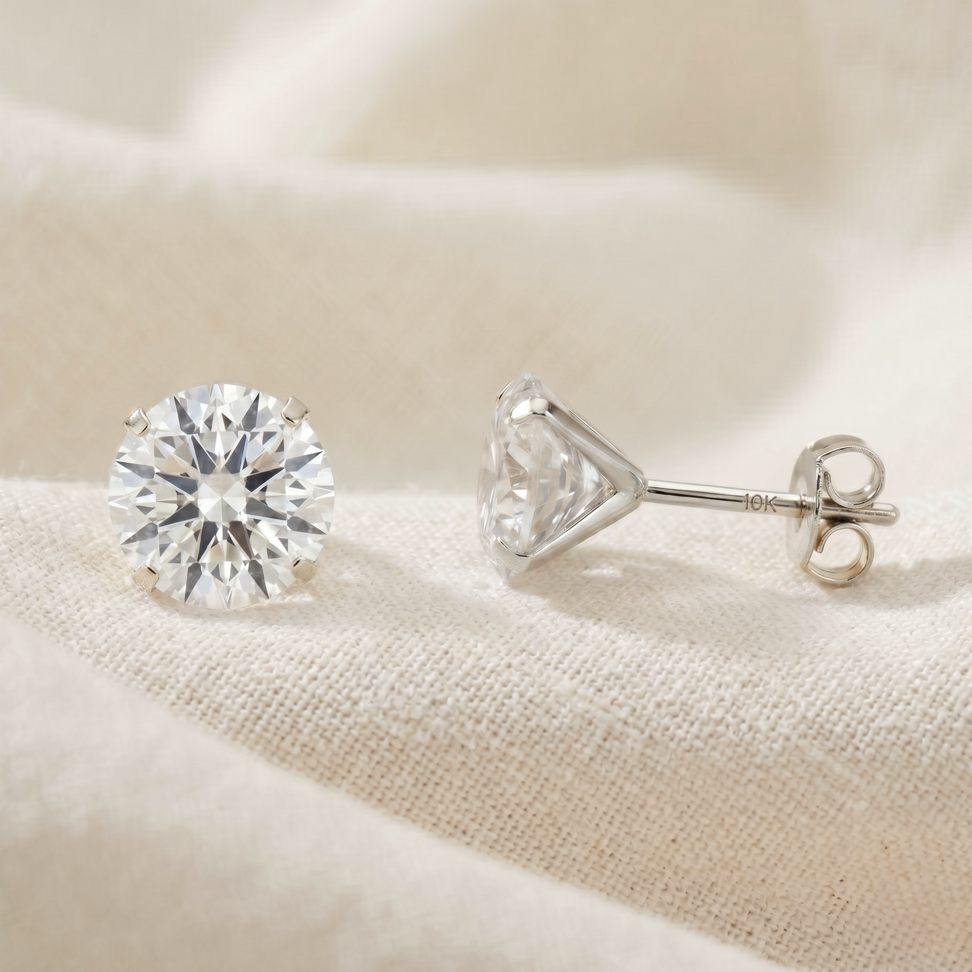 10K White Gold Classic Solitaire Stud Earrings, Pushback