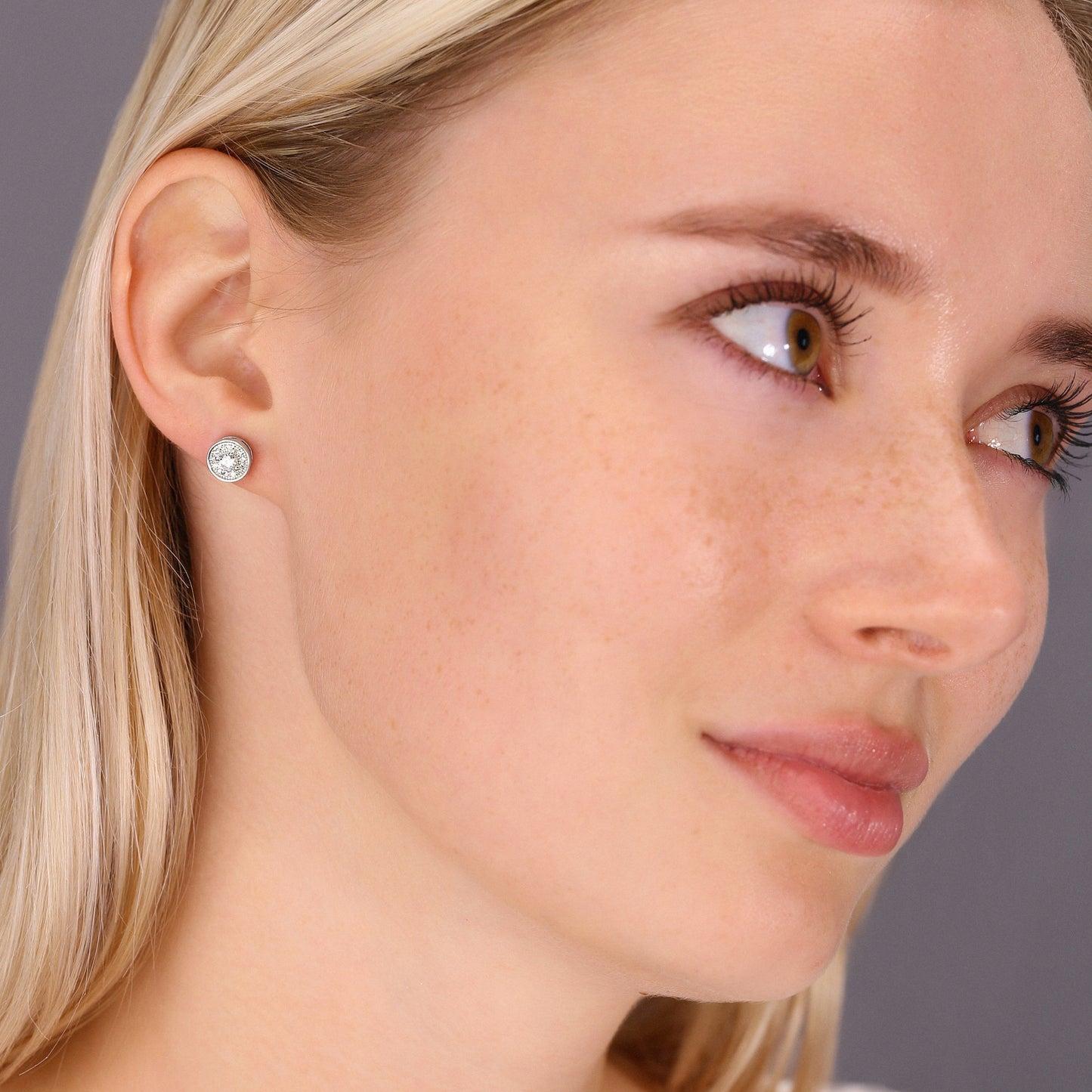 Sterling Silver Solitaire Halo Stud Earrings, 0840