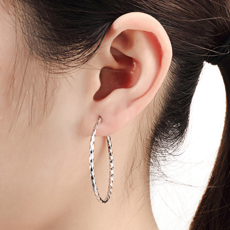 Twisted Round Hoop Earrings in 925 Sterling Silver