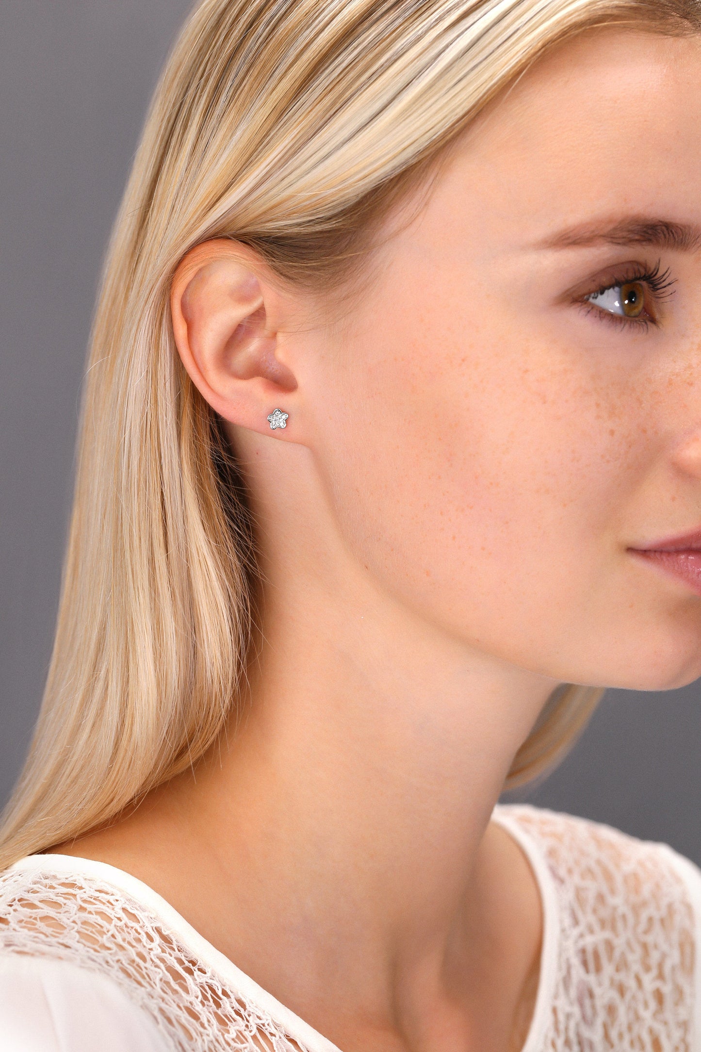 Little Flower Stud Earrings in Sterling Silver