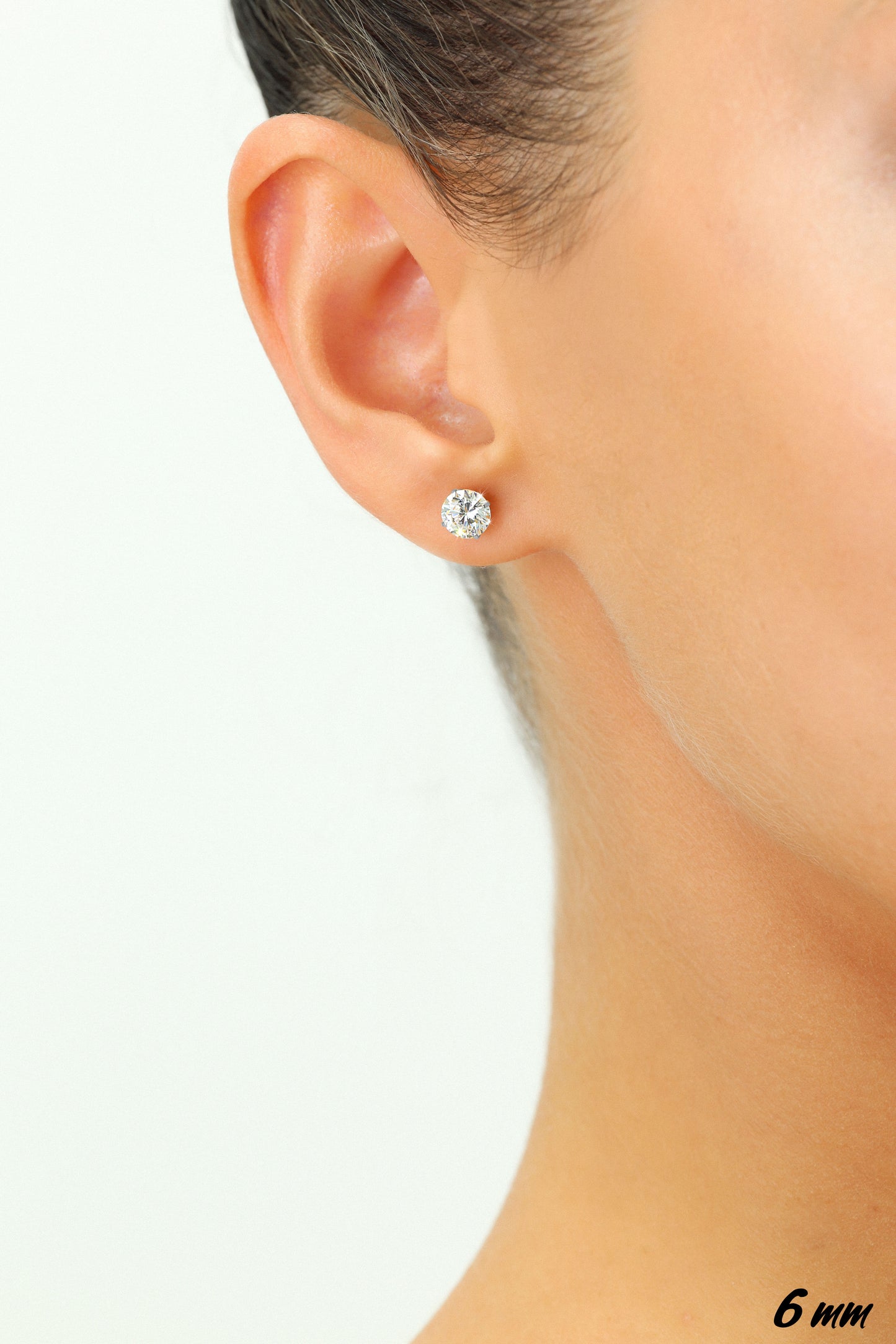 14k White Gold Classic Zirconia Solitaire Stud, Single Earring, Screwback (Unisex)
