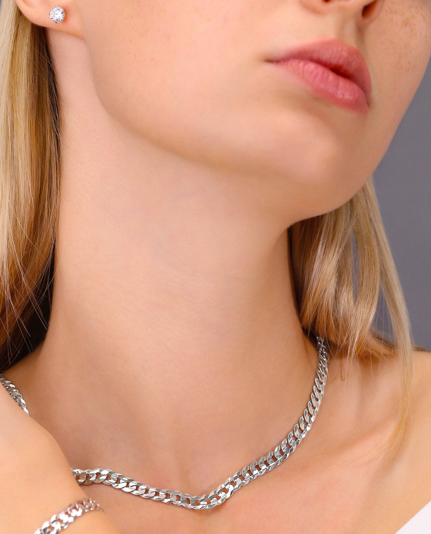 Curb Link Necklace in Sterling Silver. Unisex